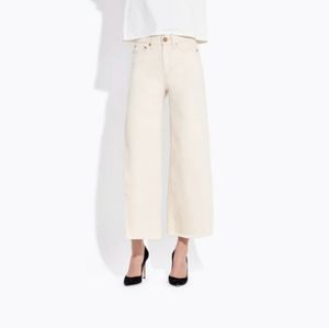 AYR, The Must, Driftwood, 27